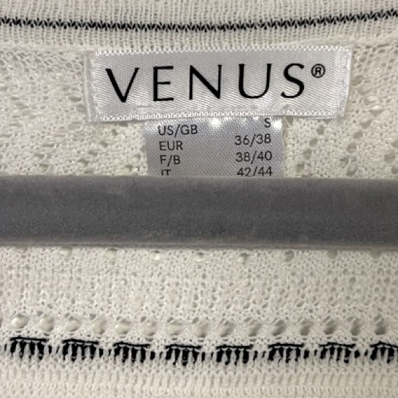 Venus White Intricately Patterned Bell Sleeve‎ Cinch Waist Blouse S - Picture 9 of 11